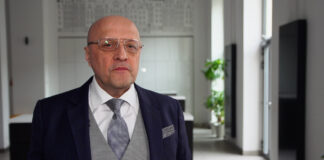 Szara strefa odpowiada symbolicznie za pierwsze 65 dni roku. Największy jej udział koncentruje się w handlu, usługach i budownictwie